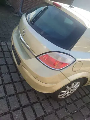 Opel Astra Bild 4