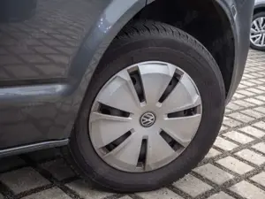 Volkswagen T6.1 Kombi 2.0 TDI lang Rollstuhlrampe Bild 5