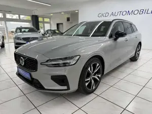 Volvo V60 Kombi Plus Dark*LED*AHK*Kamera*Standheizun Bild 5