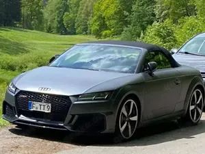 Audi TT RS Audi TT RS Roadster quattro S tronic