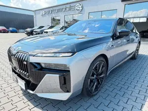 BMW 760
