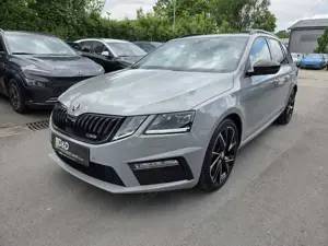 Skoda Octavia RS 245|LED|Sport|Temp|AHK|Memor|Carplay|