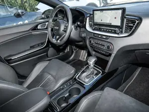 Kia XCeed 1.6T 180 DCT GTL LEDER GT Line ACC NAVI Bild 3