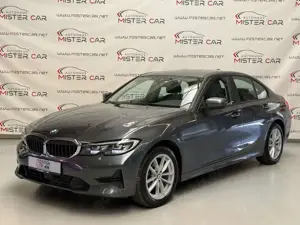 BMW 320 d xDrive Advantage ACC/LED/AHK/PDC/SHZ/KAM/17