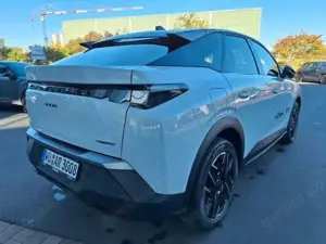 Peugeot 3008 3008 Hybrid 136 GT Bild 4