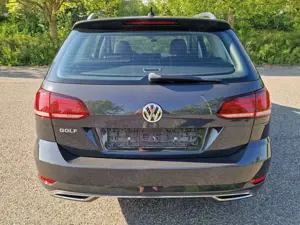 Volkswagen Golf Variant Golf VII Variant Diesel 2.0 TDI SCR Highline - image 5
