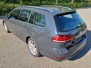 Volkswagen Golf Variant Golf VII Variant Diesel 2.0 TDI SCR Highline - image 4
