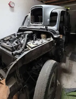 Austin Others Austin London Taxi FX4R Carbadies Bild 5