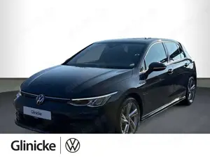 Volkswagen Golf VIII R-Line 1.5 eTSI DSG, LED, DAB