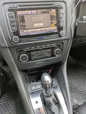 Volkswagen Golf Variant 2.0 TDI DPF DSG Highline Bild 2