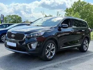Kia Sorento Platinum Edition 4WD / Automatik / AHK