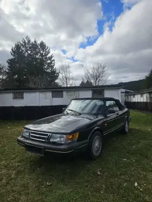 Saab 900