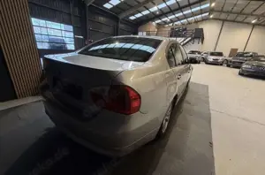 BMW 320 320i Bild 5