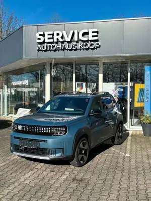 Fiat Grande Panda 1.2 Hybrid eDCT La Prima