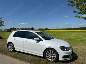 Volkswagen Golf R Golf VII 2.0 TDI Allstart R-Line Bild 2