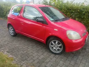 Toyota Yaris 1.0 linea eco