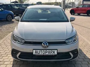 Volkswagen Polo VI Life *LED*NAVI*LANE-ASSIST*ACC* Bild 2