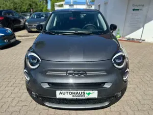 Fiat 500X Hybrid 1.5 GSE 96kw/NAVI/ACC/APPLE Bild 3