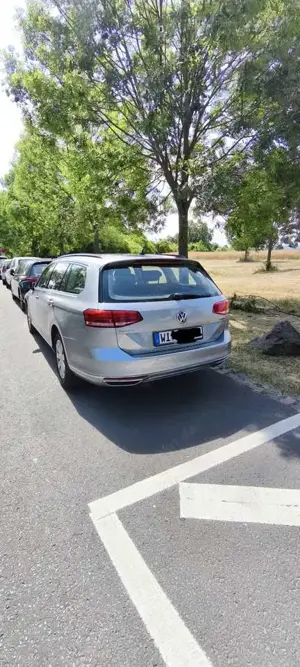Volkswagen Passat Bild 3