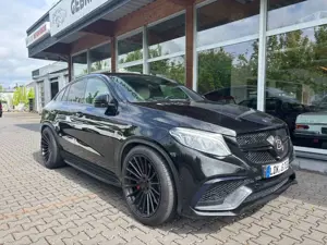 Mercedes-Benz GLE 63 AMG 4Matic BO Carbon Rear Entertainment