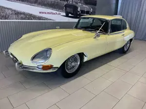 Jaguar E-Type Serie 1 4.2 2+2 Coupe Bild 2