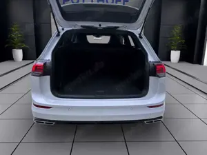Volkswagen Golf Variant 2.0 TDI DSG R-LINE NAVI KAMERA SITZ Bild 4