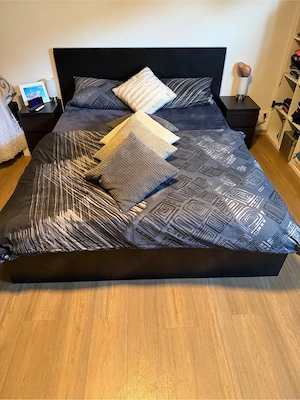 Bett 160 x 200 cm