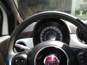 Fiat 500 500 1.2 8V  Lounge Bild 3