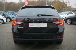 Skoda Superb Combi 2.0 TDI Ambition LED Navi ACC PDC Bild 5