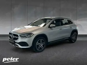 Mercedes-Benz GLA 220 d Progressive*8G*LED*Navigation*MBUX