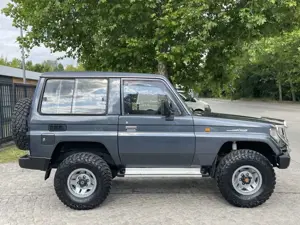 Toyota Land Cruiser KJ 70 VX 3.0Turbo D Special 33-Zoll Bild 5