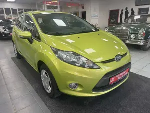 Ford Fiesta Champions Edition / TÜV  Service NEU Bild 3