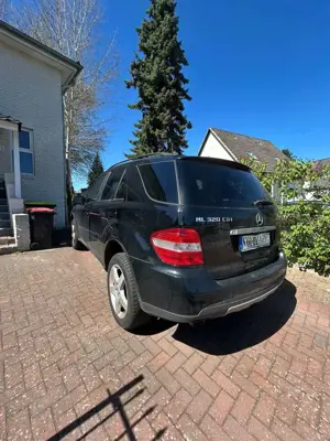 Mercedes-Benz ML 320 CDI 4Matic 7G-TRONIC DPF