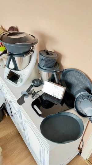 Thermomix TM6 + 2. Mixtopf + Zubehör Bild 6