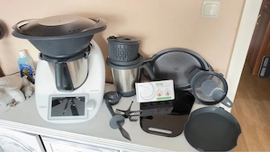 Thermomix TM6 + 2. Mixtopf + Zubehör Bild 3