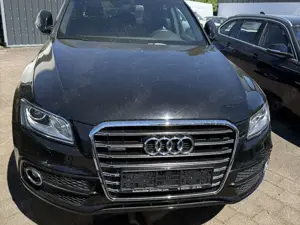 Audi Q5 quattro,AHK,S-Line,wenig KM