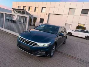 Volkswagen Passat Variant Passat Business R-Line AHK*HUD*DSG*KAMERA*NAVI