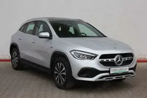Mercedes-Benz GLA 250 e EQ Plug-In Hybrid PANO  17.542 € NETTO