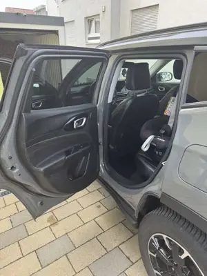 Jeep Compass Bild 3