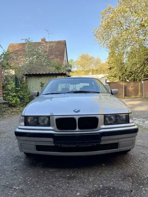 BMW 318 318i * 2.Hand Original KM*