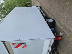 Mercedes Sprinter  Koffer mit Hebebühne.  Bild 2