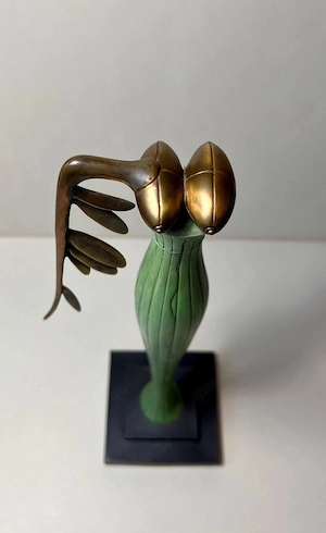 WUNDERLICH geflügelte Nike Bronze 2004 Auflage 360 Stk. Signatur Bild 5