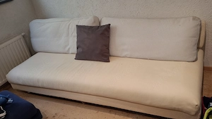 Sofa in Stoff mit Kissen 
