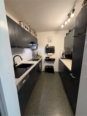 Schöne 1,5 Zimmer Wohnung mit Balkon & Garage in Stuttgart 