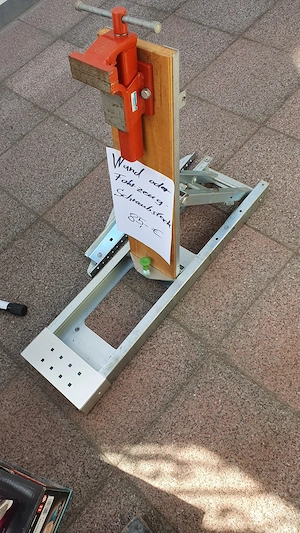 Wand oder Fahrzeug - Schraubstock 