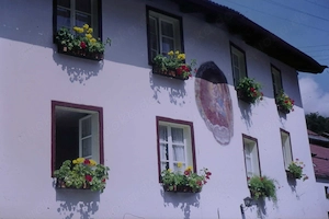 Alte antike Ofenkacheln aus Osttirol cirka 140 Jahre alt, abgebaut 1982