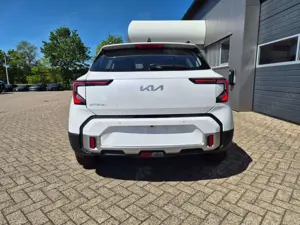 Kia Stonic 1.0 T-GDI MHEV 115PS Automatik NEUES MODELL Sitzhe Bild 3
