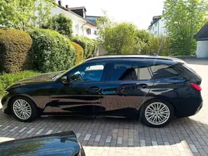 BMW 320 320d Touring Aut. Sport Line