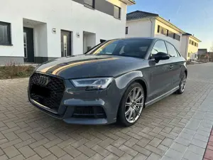 Audi S3 Limousine S tronic