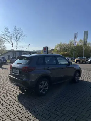 Suzuki Vitara 1.4  Club Hybrid Bild 4